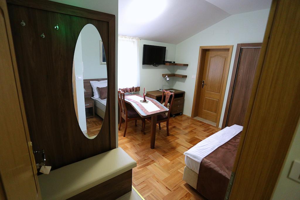 Apartments Ivana - Iva زادار المظهر الخارجي الصورة