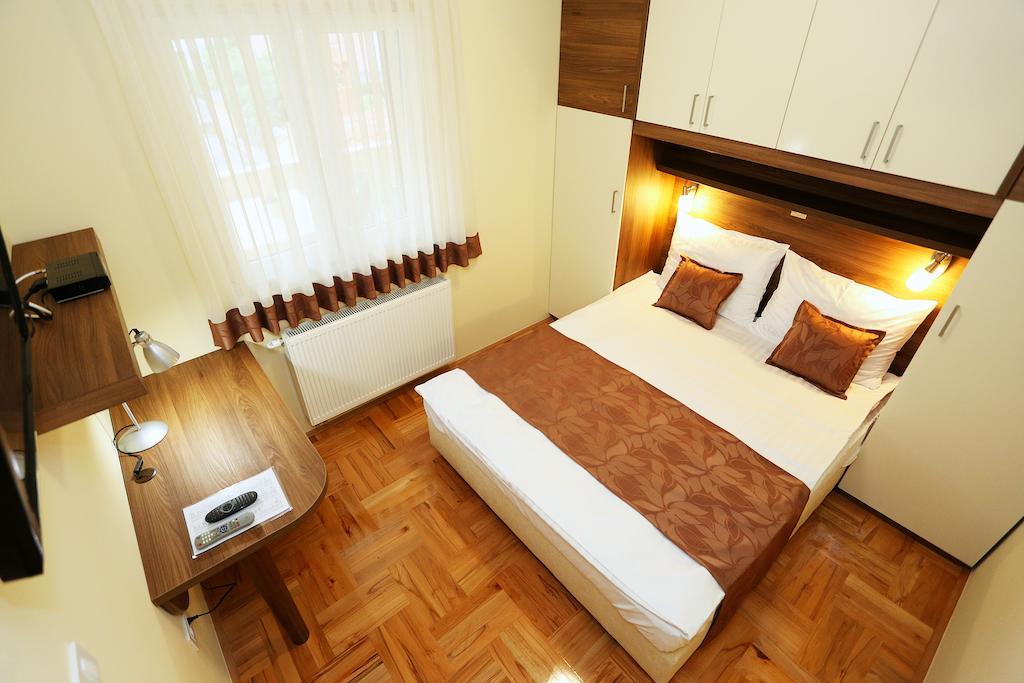 Apartments Ivana - Iva زادار الغرفة الصورة